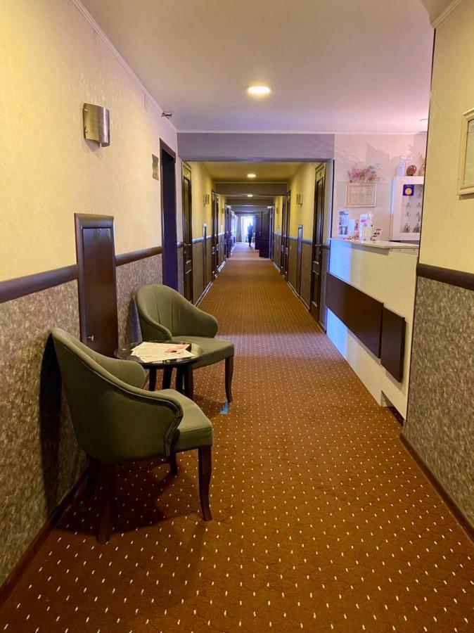 Seven Hotel Bichkek Extérieur photo