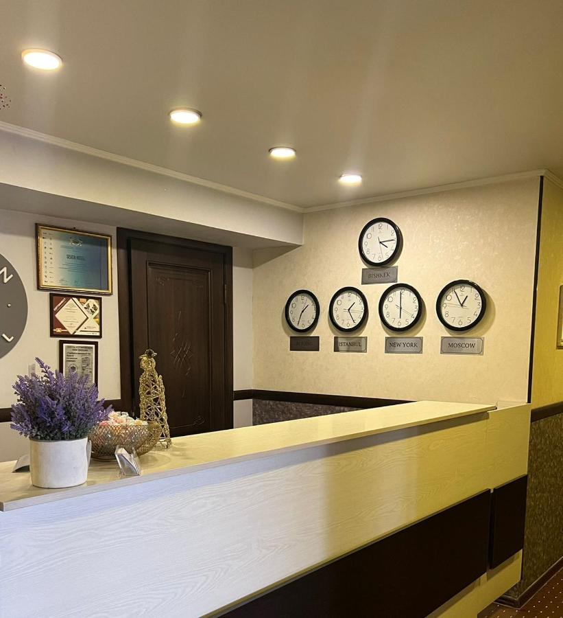Seven Hotel Bichkek Extérieur photo